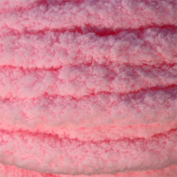 chunky knit yarn